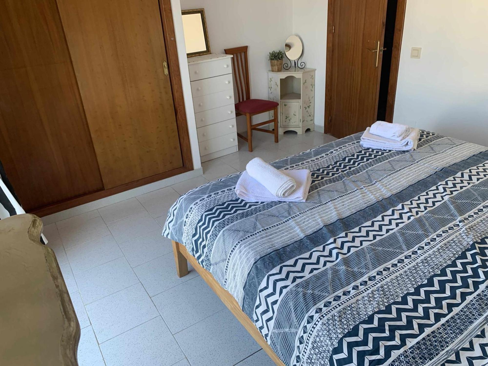 فيلا نيرخافي Casa Kaluel Adosado Blanco المظهر الخارجي الصورة